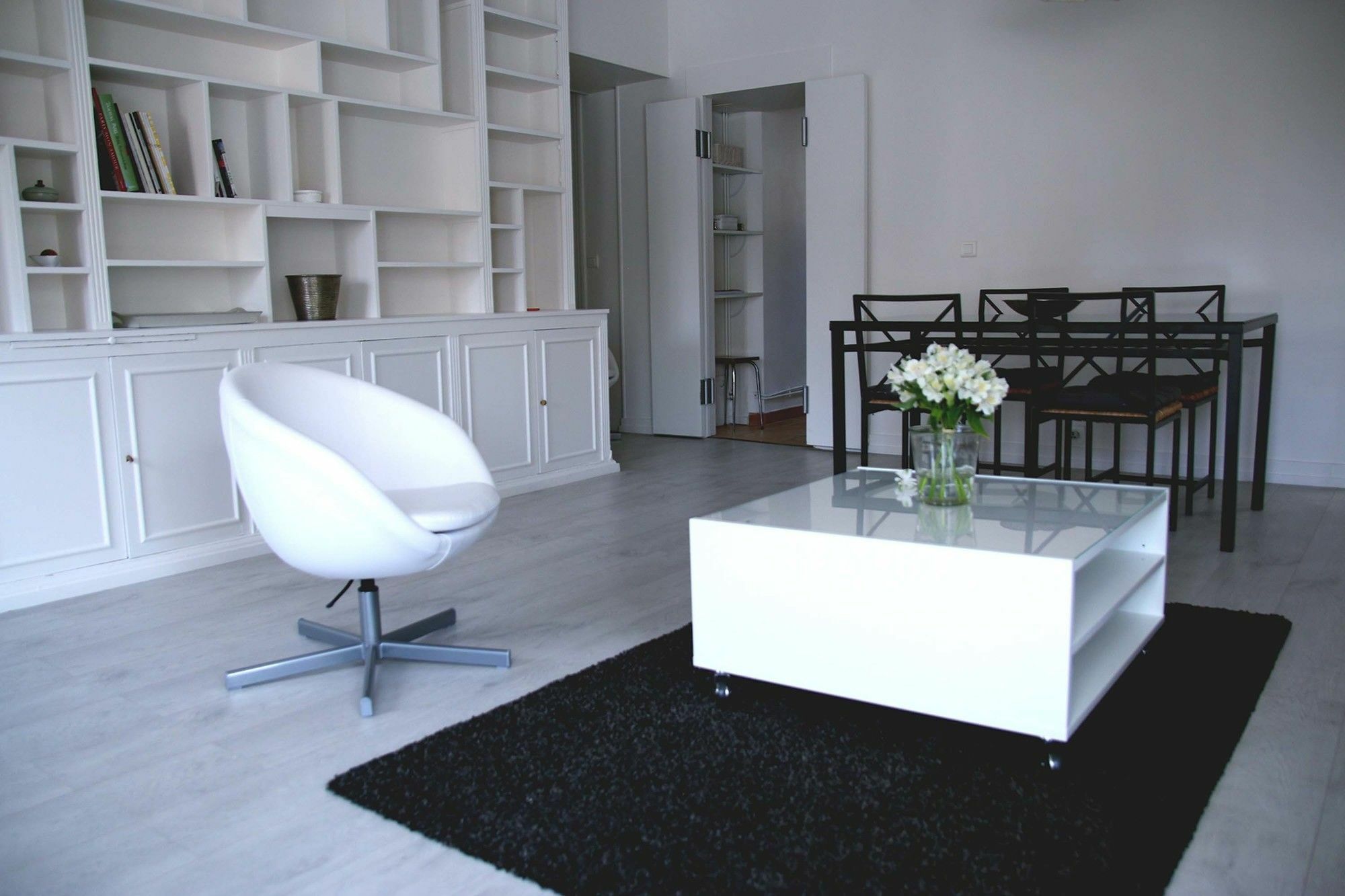 Rue De Ponthieu Central Furnished Apartment Paris Exterior foto